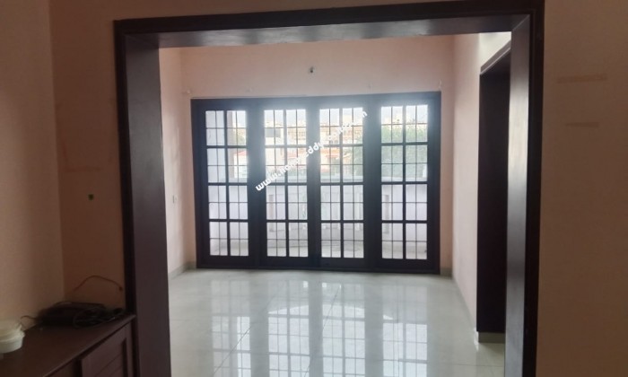 2 BHK Flat for Sale in Bharathi Colony