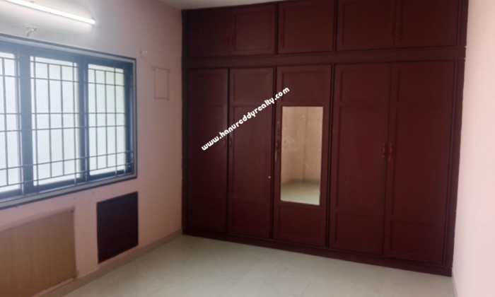 2 BHK Flat for Sale in Bharathi Colony