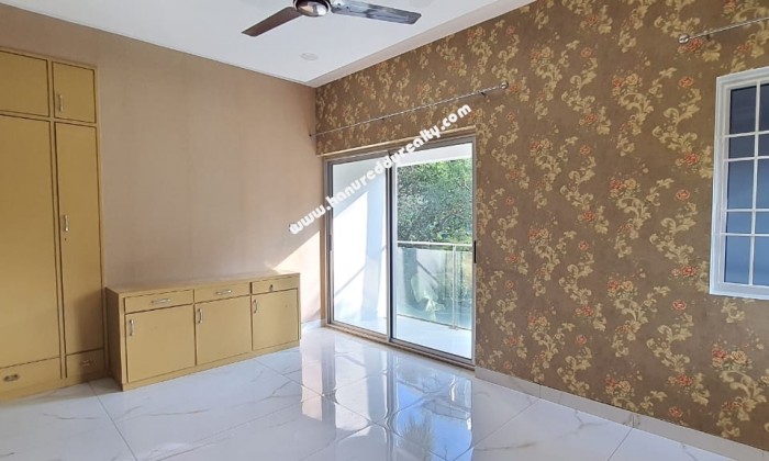 3 BHK Flat for Rent in Poes Garden