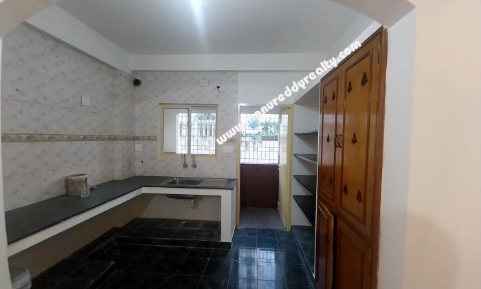 2 BHK Flat for Sale in Anna Nagar West Extn