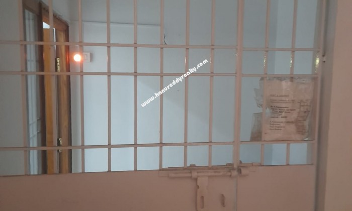  BHK Flat for Rent in Saligramam