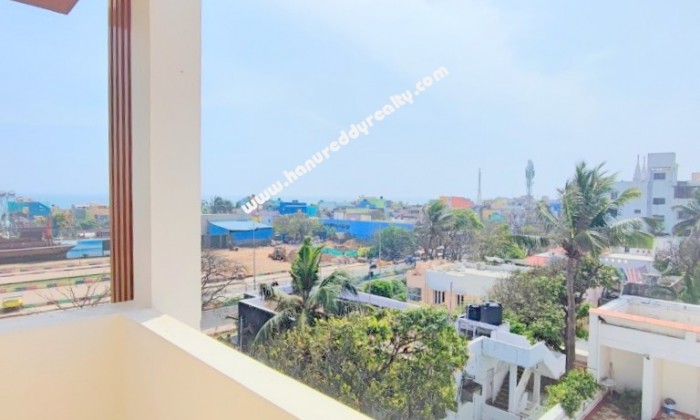 4 BHK Flat for Sale in Besant Nagar