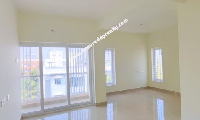 4 BHK Flat for Sale in Besant Nagar