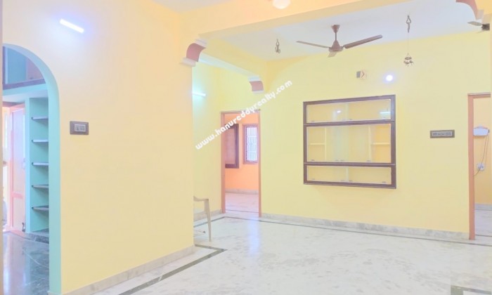 2 BHK Flat for Sale in Virugambakkam