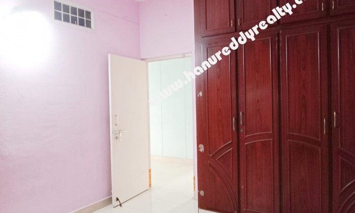 2 BHK Flat for Sale in Akkayyapalem