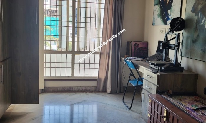 4 BHK Duplex Flat for Sale in Seethammadhara