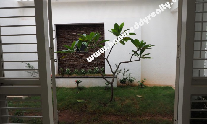 2 BHK Independent House for Sale in Roopa Nagar