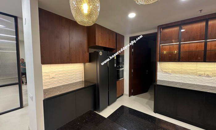 4 BHK Flat for Rent in OMR