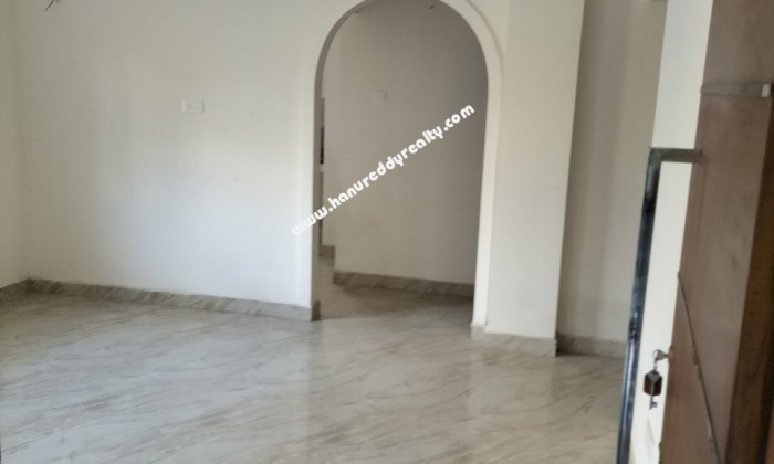 2 BHK Flat for Rent in Anna Nagar West