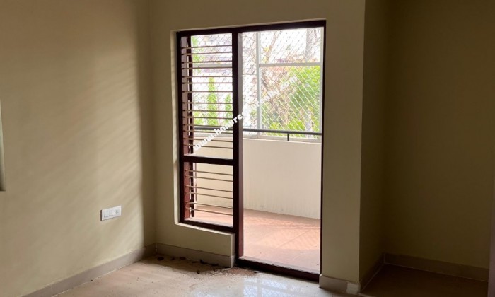 3 BHK Flat for Sale in Jayalakshmipuram