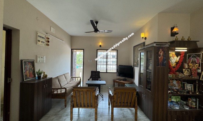 2 BHK Flat for Sale in Anna Nagar West