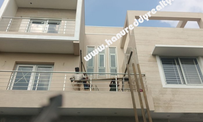 4 BHK Duplex House for Rent in Manapakkam