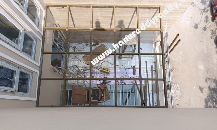4 BHK Duplex House for Rent in Manapakkam