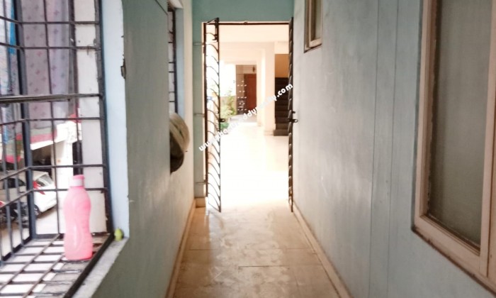 2 BHK Flat for Sale in KRM Colony