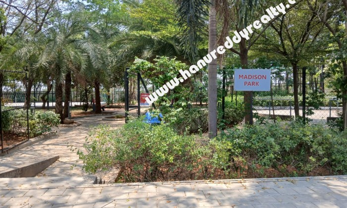 2 BHK Flat for Sale in Porur