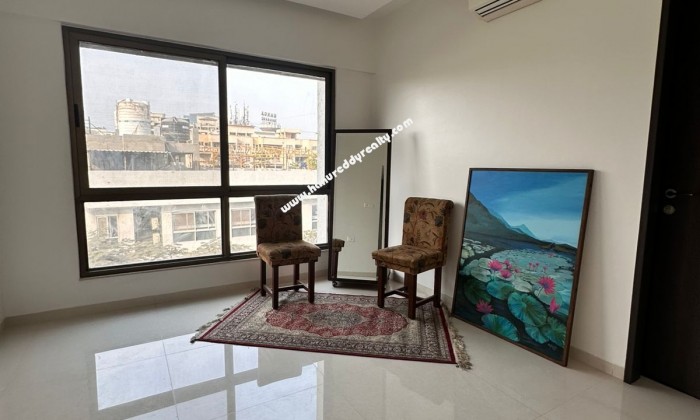 2 BHK Flat for Rent in Viman Nagar