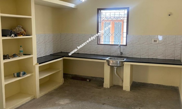 2 BHK Flat for Sale in Thiruvanmiyur