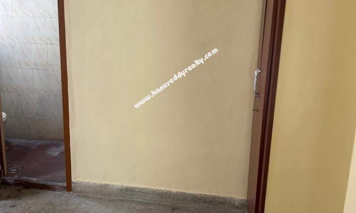 2 BHK Flat for Sale in Thiruvanmiyur