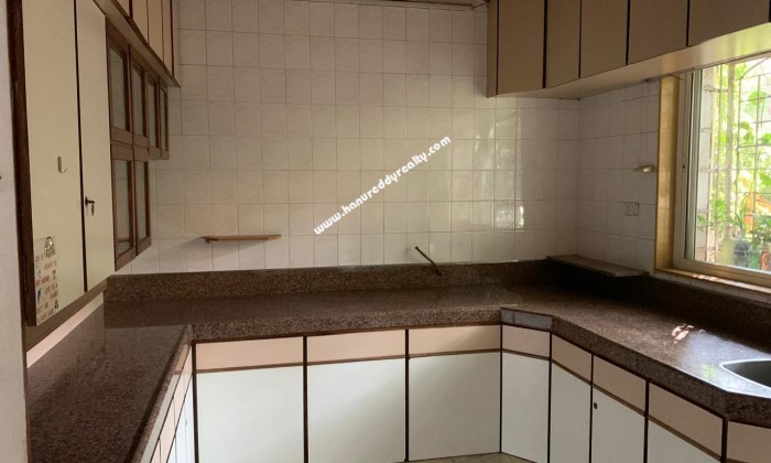 2 BHK Flat for Rent in Koregaon Park