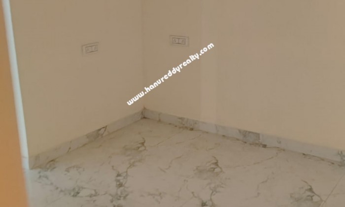 3 BHK Flat for Sale in Valasaravakkam