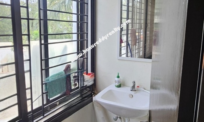 2 BHK Flat for Sale in Kottivakkam