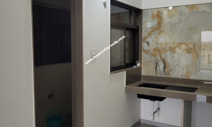 1 BHK Flat for Sale in Dhankawadi