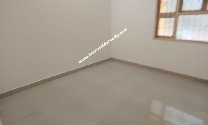2 BHK Flat for Sale in Saligramam