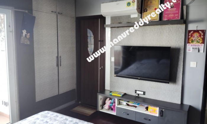 2 BHK Flat for Sale in Anna Nagar