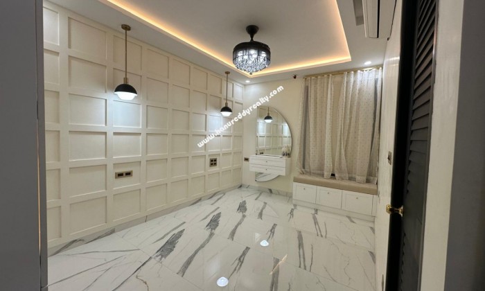 5 BHK Flat for Sale in Perambur