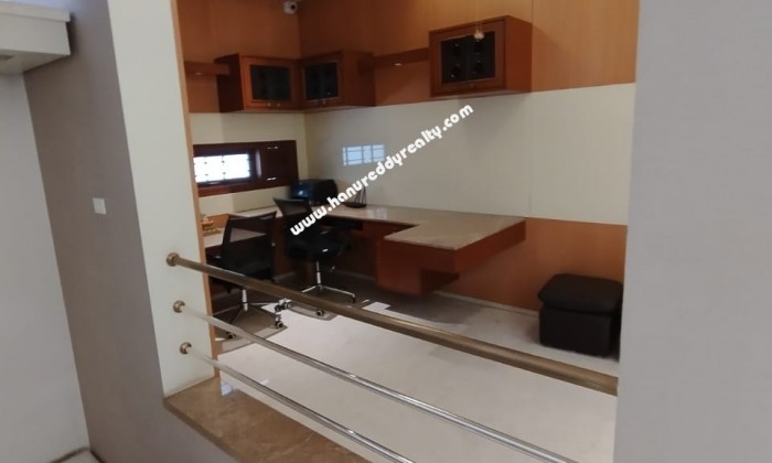 5 BHK Duplex House for Rent in Indiranagar