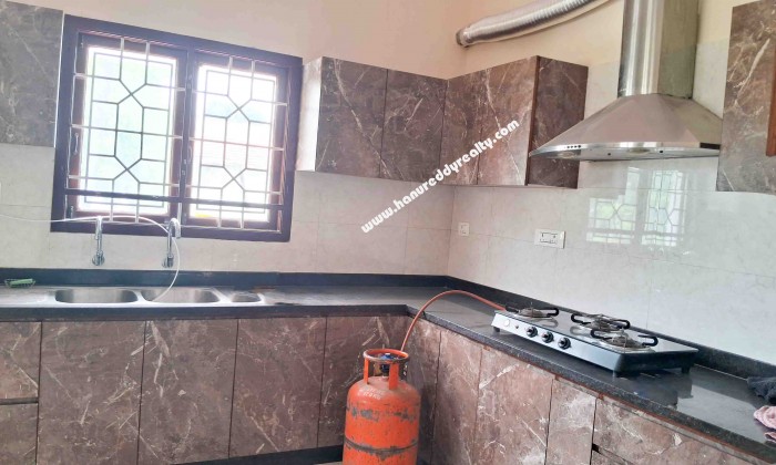 4 BHK Villa for Rent in Vellakinar Pirivu