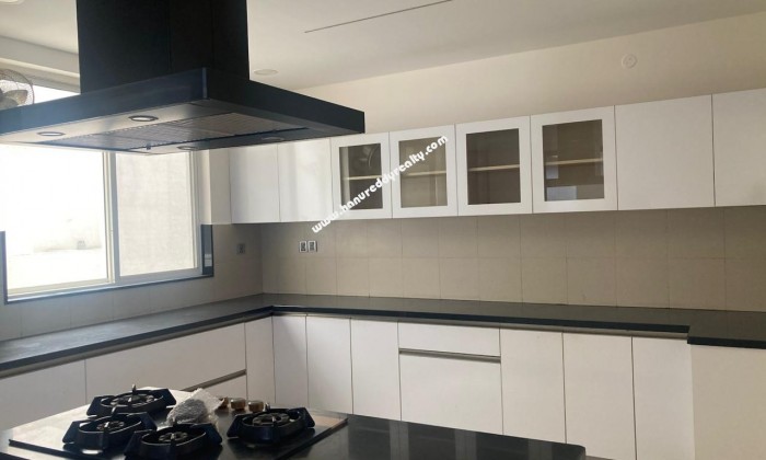 4 BHK Flat for Rent in Anna Nagar