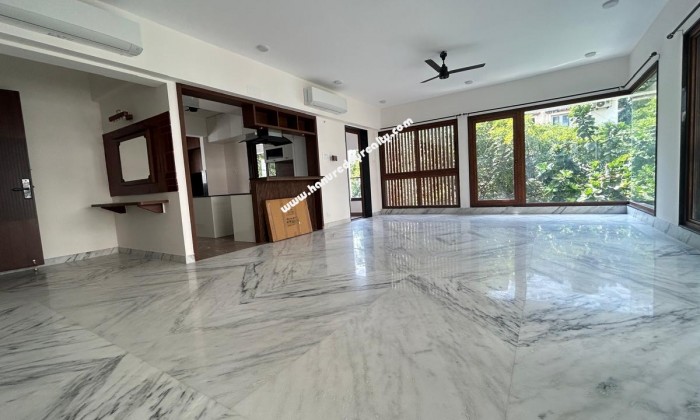 4 BHK Flat for Rent in Abiramapuram