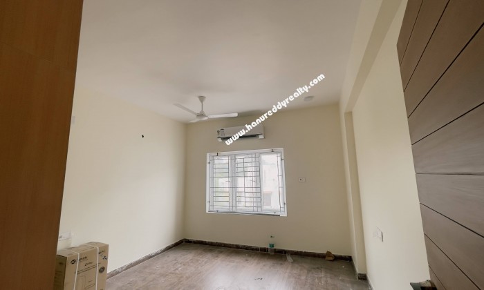 4 BHK Flat for Rent in Besant Nagar