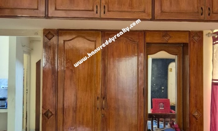 3 BHK Flat for Sale in Virugambakkam