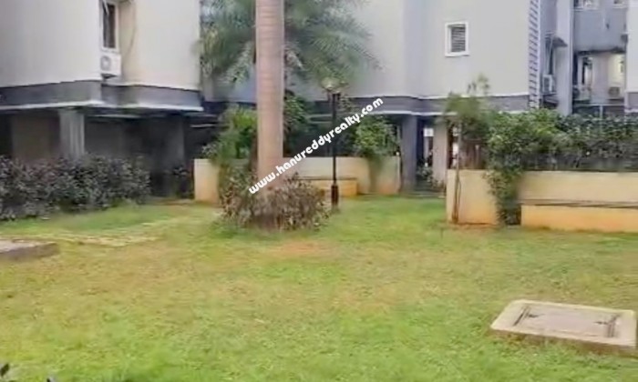 2 BHK Flat for Sale in Medavakkam