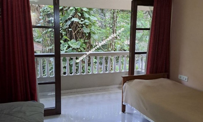 3 BHK Flat for Sale in Boat Club Road