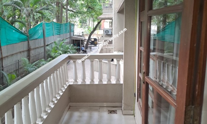 3 BHK Flat for Sale in Boat Club Road