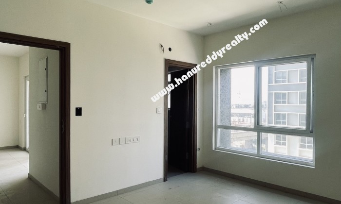 2 BHK Flat for Sale in Koyambedu