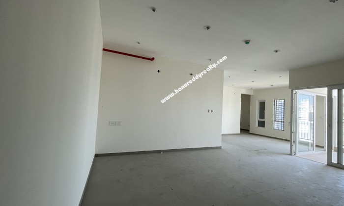 3 BHK Flat for Sale in Koyambedu