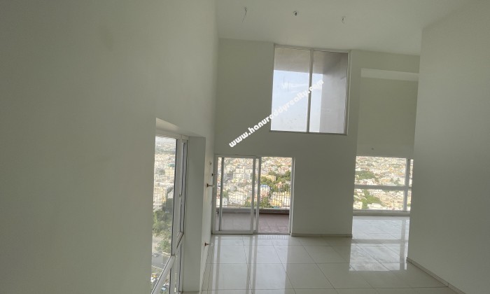 5 BHK Penthouse for Sale in Mogappair West
