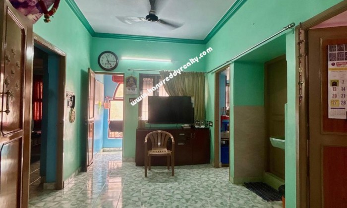 2 BHK Flat for Sale in Valasaravakkam