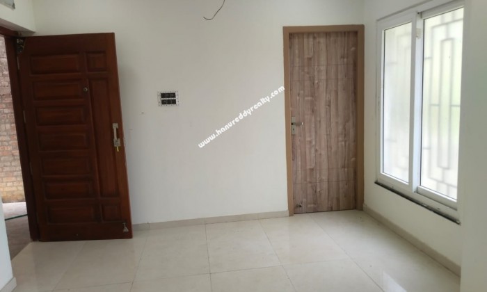2 BHK Flat for Sale in Ponniammanmedu