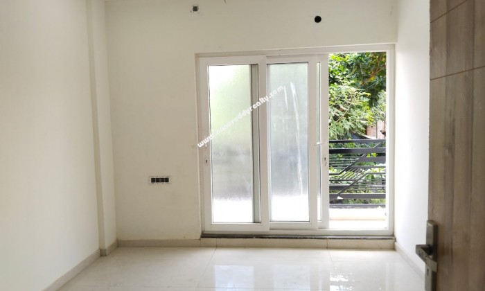 2 BHK Flat for Sale in Ponniammanmedu