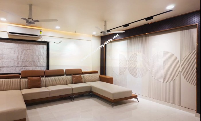 3 BHK Flat for Sale in MVP Colony