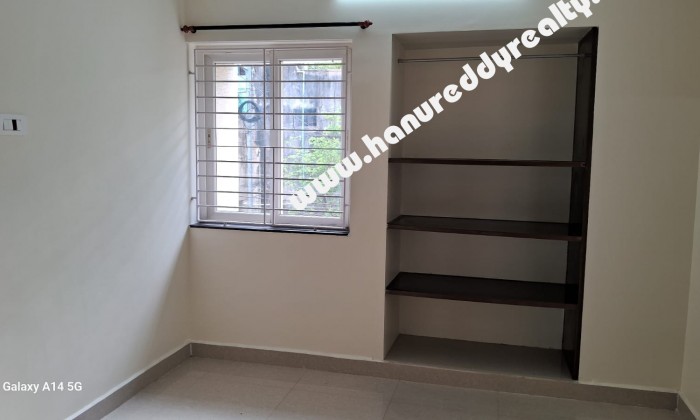 3 BHK Flat for Rent in Virugambakkam