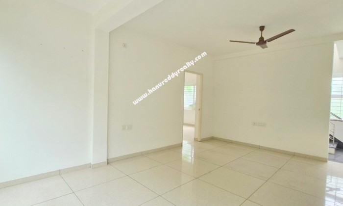 4 BHK Villa for Sale in Navalur