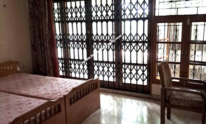 3 BHK Flat for Sale in Boat Club Road