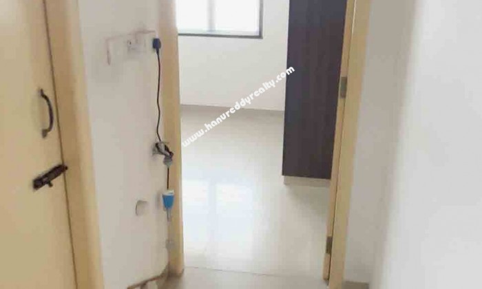 1 BHK Flat for Sale in Saravanampatti