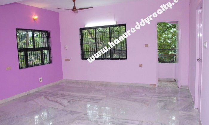 3 BHK Flat for Sale in Mandaveli
